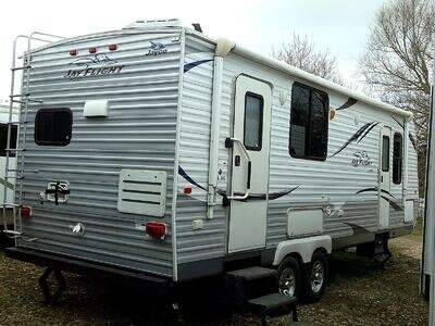 AMERICAN SLIDEOUT CARAVAN TOURER/STATIC WITH TOWBAR JAYCO 32FT BUNKHOUSE