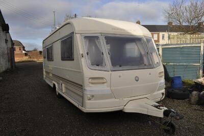 1998 Avondale harrier 4 berth caravan