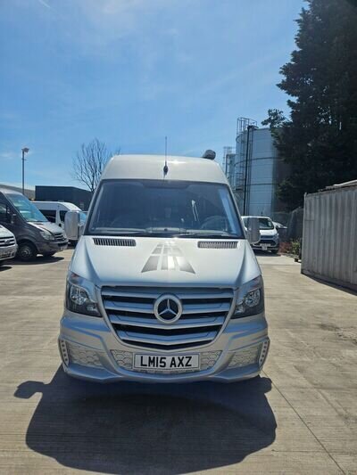 Mercedes Sprinter Campervan Racevan