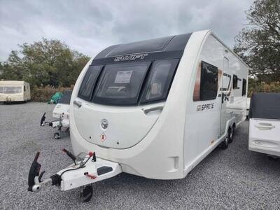 2022 Sprite Quattro FB Used Caravan