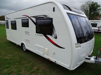 Lunar Lexon 560 2017 4 Berth Single Axle Touring Caravan,Motor Mover, Island Bed