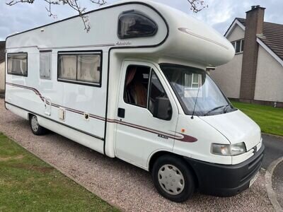 Peugeot Boxer motorhomes 6 berth