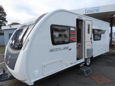 2014 STERLING ECCLES SE RUBY 4 BERTH CARAVAN WITH FIXED BED AND MOTOR MOVER.....