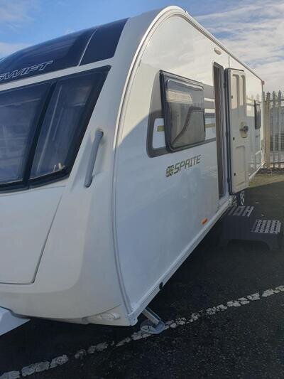 Sprite QUATTRO FB 2016 6 BERTH