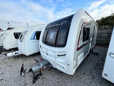 Coachman VIP 460/2 2017 MODEL 2 BERTH REAR WASHROOM TOURING CARAVAN