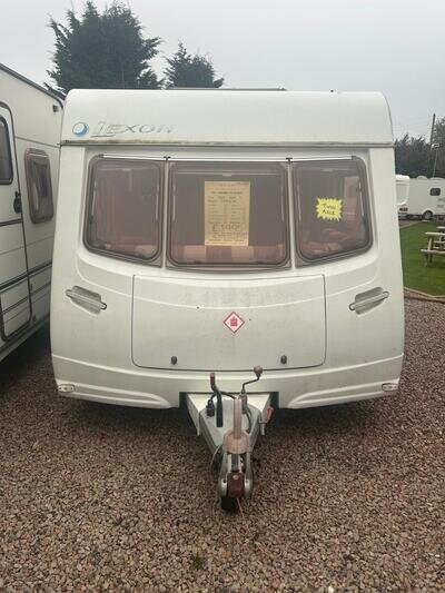 2005 Lunar Lexon EWL Fixed bed Caravan - Stock 290