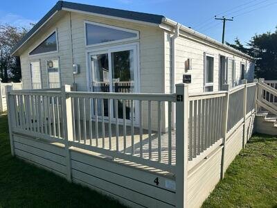 Static Lodge For Sale Off Site Delta Platinum Lodge 40ft x 20ft, 3 Bedroom