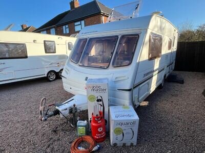 2004 abbey expression 520 4 berth end WC VGC no damp