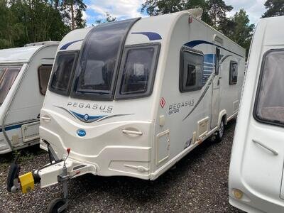 BAILEY PEGASUS GT65 VERONA - 2014 - FIXED BED - END WASHROOM - MOVER & AWNING -
