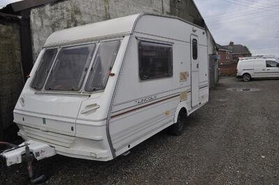 1997 Abbey lincoln county 2 berth caravan