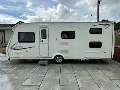 2013 LUNAR LEXON ULTIMA, 6BERTH, 2 OWNERS JUST SERVICED AND DAMP TESTED!!