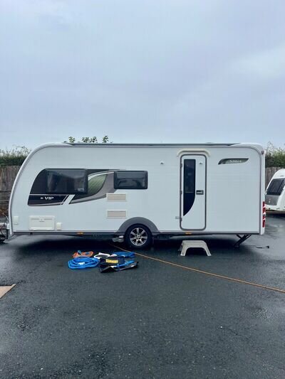 2013 COACHMAN V.I.P 520 4-BERTH MOTOR MOVER + LOTS OF EXTRAS