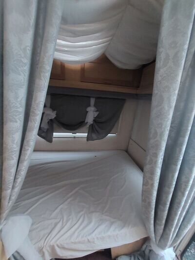 abbey 4 berth caravan with fixed bed