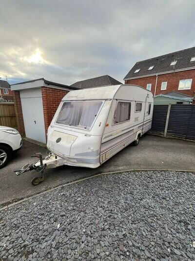 Sprite Continental 500 - 4 berth caravan