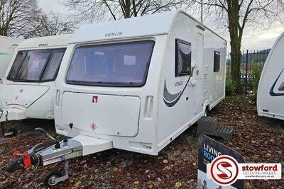 Lunar Venus 500/4, 2014, Pre-Owned Caravan