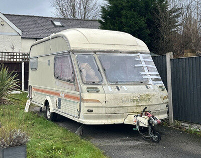 Avondale Mayfly Caravan - Water Leak - Spares, Repair or Project Caravan.