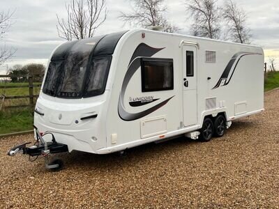 2021 Bailey Unicorn Cartagena Black Edition *Quad Motor Movers*