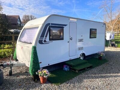 lunar Venus 4 berth fixed bed caravan 2013 very clean lots of paperwork