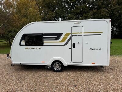 2016 SWIFT SPRITE ALPINE 2 - 2 Berth CARAVAN - END WASHROOM