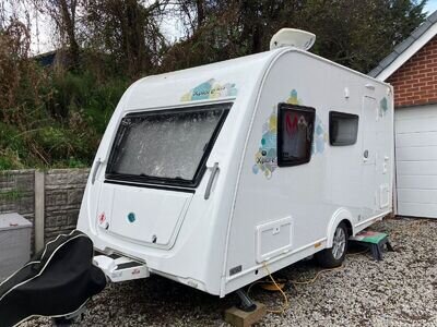 Elddis Xplore 304 touring caravan 4 birth single axle. Motor mover and awning.