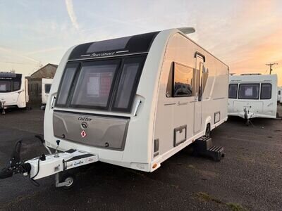 4 BERTH BUCCANEER CUTTER 2016 FIXED TRANSVERSE ISLAND BED WITH AWNING&MOVER&PK