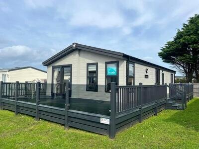Luxury lodges for sale Towyn