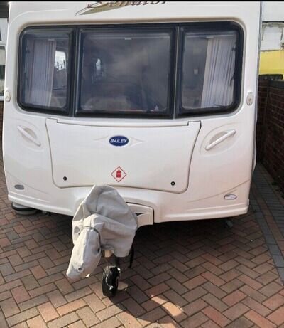 Bailey Senator 2006 on site til October with New Awning 6 Berth