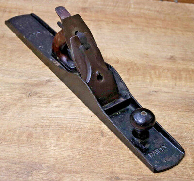 Vintage Bailey No.7, Woodworking Jointer Plane Made In England.