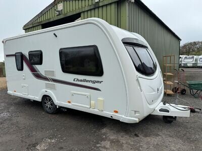 2 BERTH SWIFT CHALLENGER 480 SE 2008 with motor mover