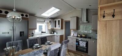 Luxury Caravan for sale on Borders of Hereford / Worcester, Malvern, Leominster,