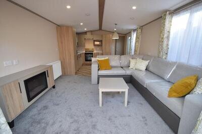 NEW Victory Stonewood 39x12 | 2 bed Mobile Home | Full Winterpack | OFF SITE