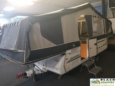 2016 Pennine Pathfinder 6 berth folding camper with full awning