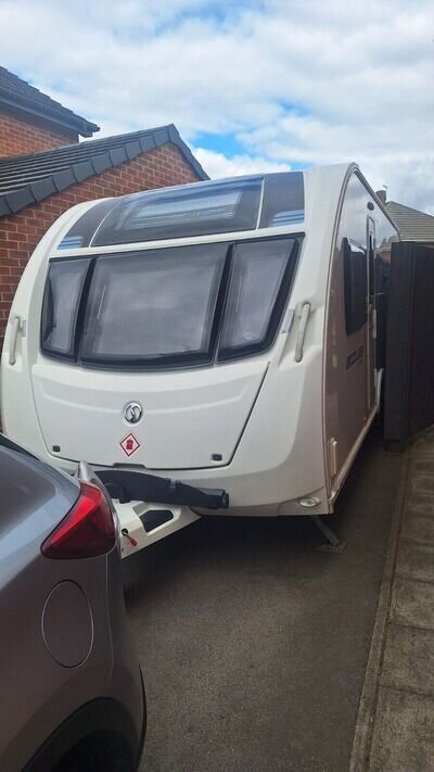 2012 sterling eccles sport 584 4 berth fixed bed island / motor mover / awning