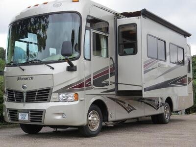 AMERICAN RV MONACO/FORD MONARCH MOTORHOME. Only 20,000 miles.
